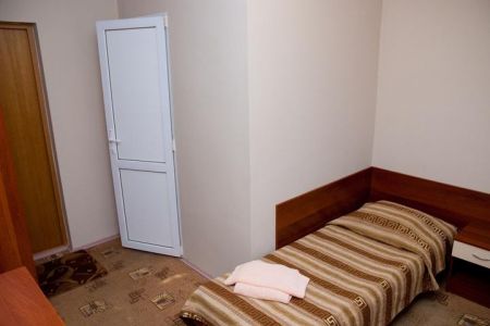 Стандартный одноместный (Гостиница Юность**)