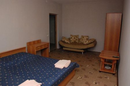 Полулюкс (Гостиница Юность**)